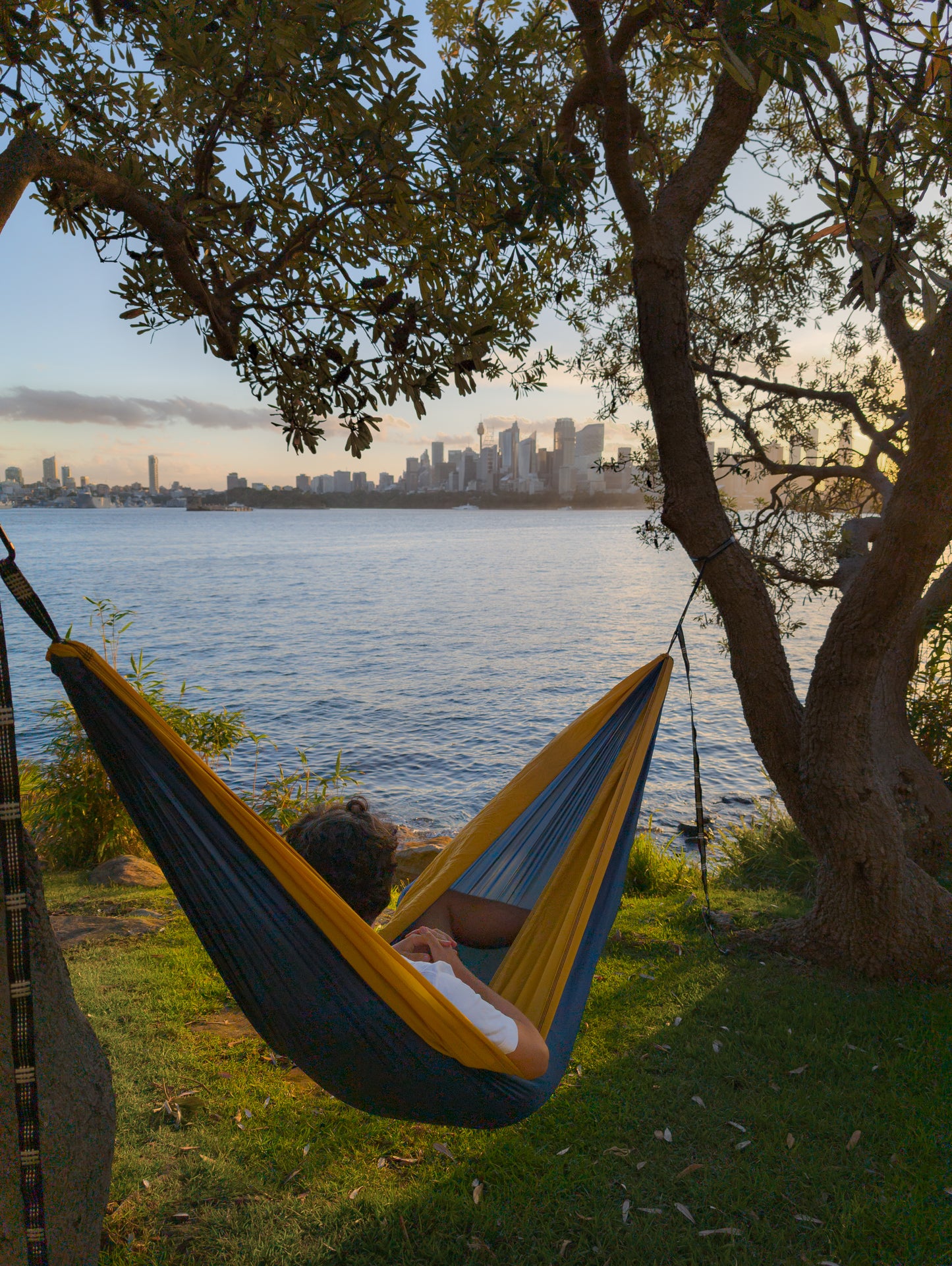 Nomad Hammock with straps