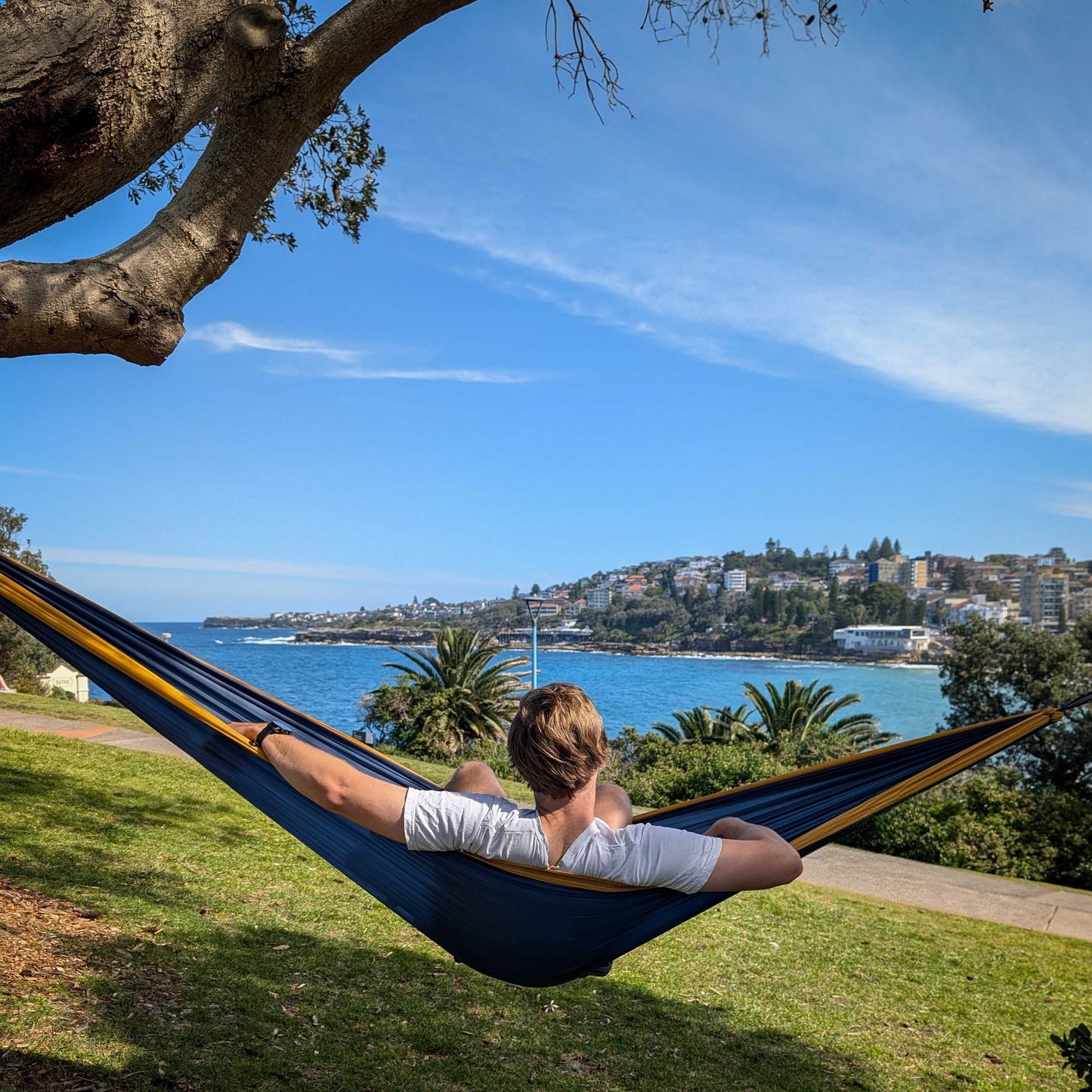 Nomad Hammock with straps